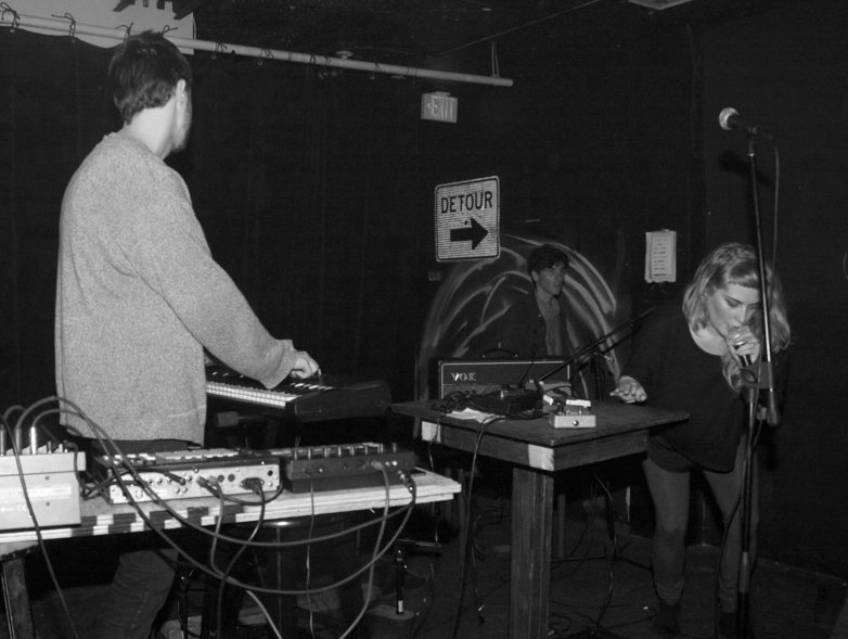 Boy Harsher en Lollapalooza Argentina 2027: quién es, sus discos y qué esperar de su show