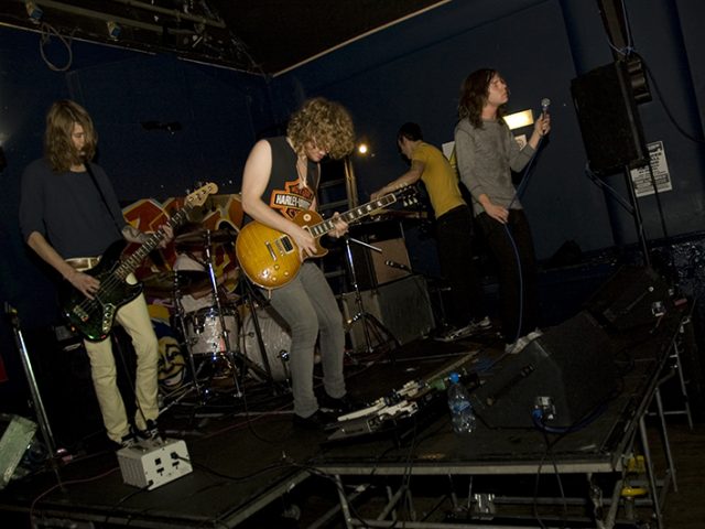Cage the Elephant