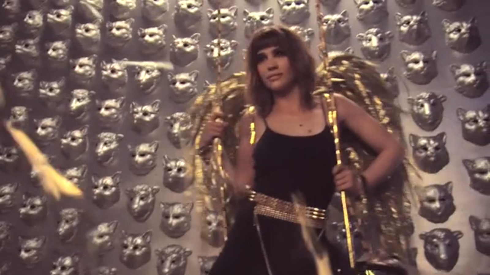 Celeste Cid mostró su versión del boho chic con bordados y puntillas