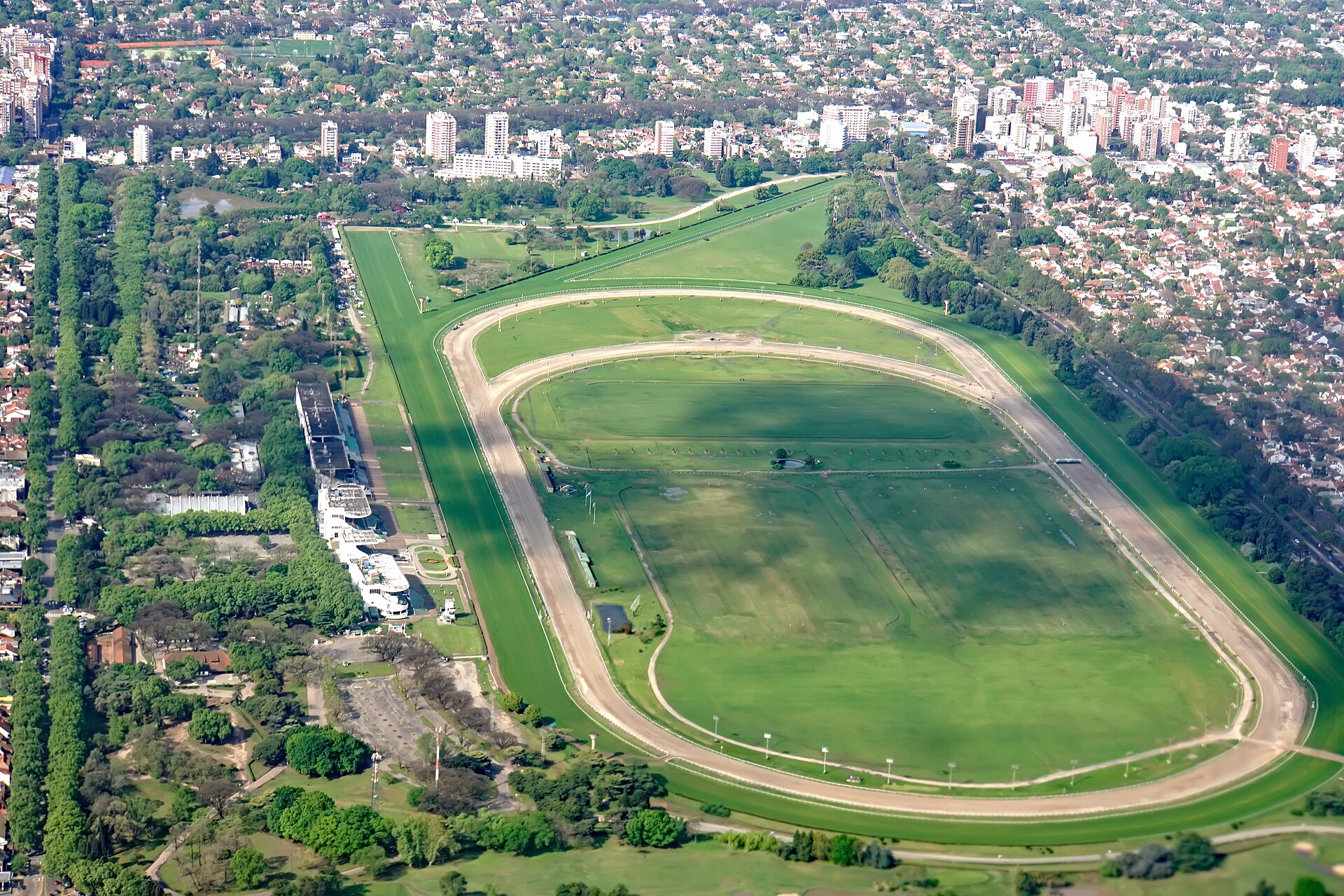 Guía práctica de Lollapalooza Argentina 2027: entradas, transporte y todo lo que tenés que saber