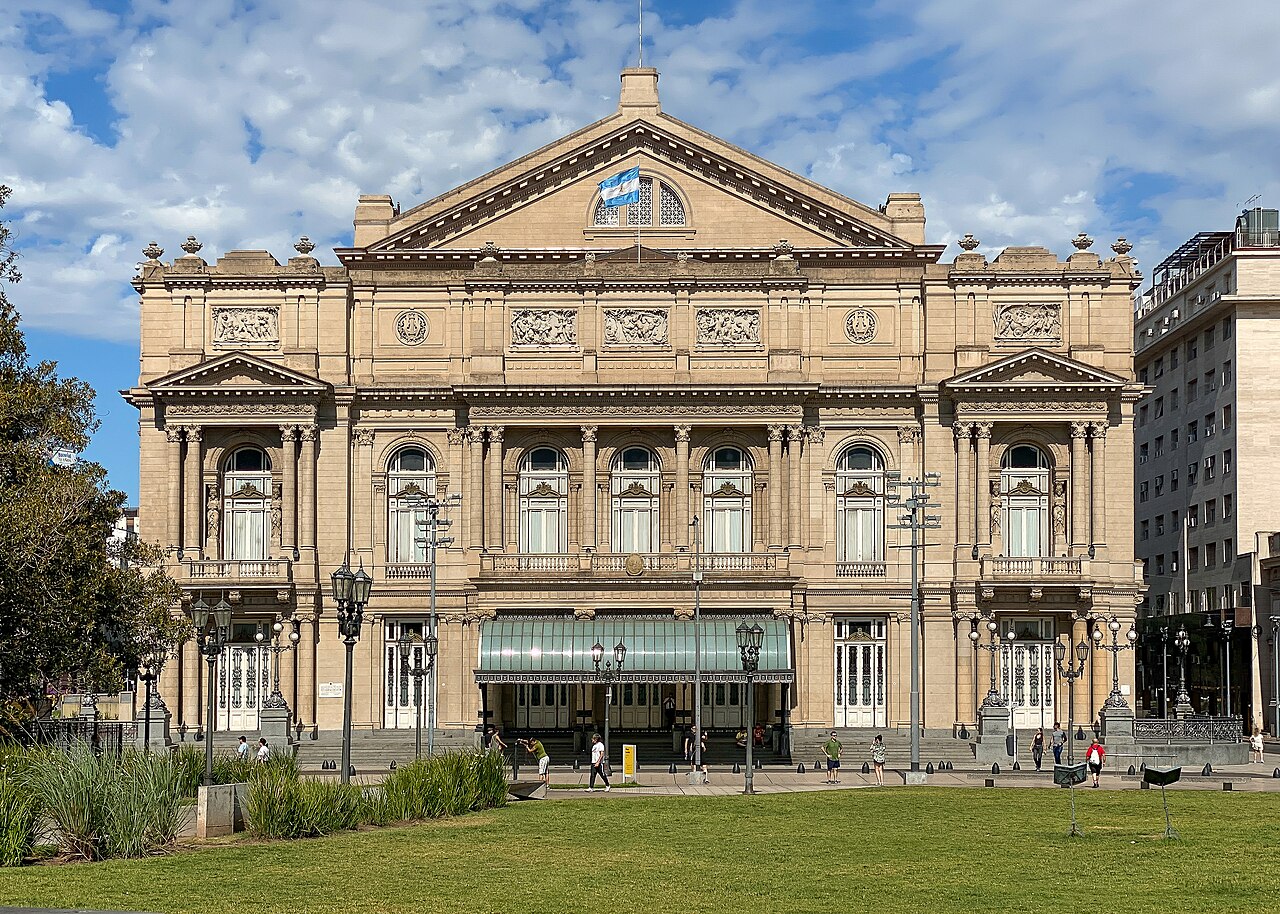 La intimidad de la voz — Teatro Colón
