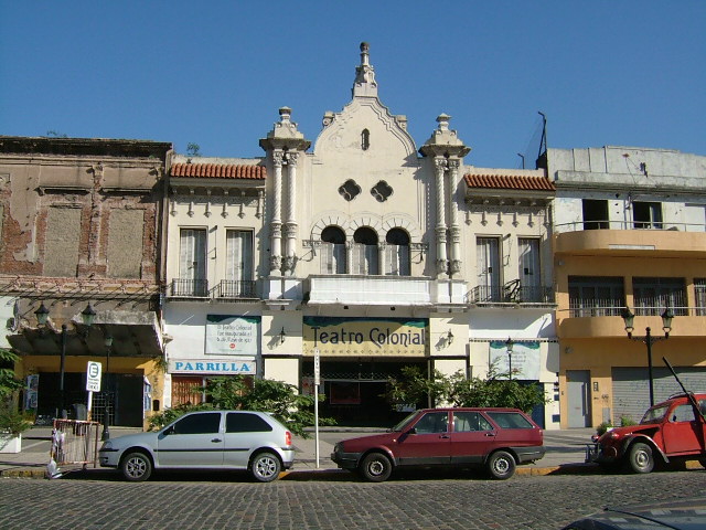 Teatro Colonial
