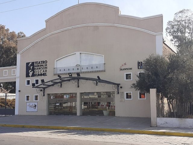 Teatro Municipal de Rawson Oscar Kummel
