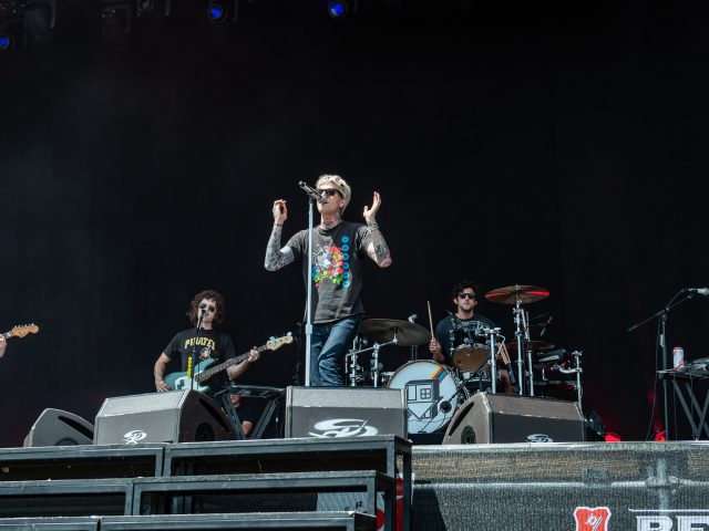 The Neighbourhood