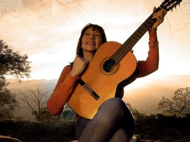 Claudia Vilte presenta su nuevo espectáculo en la Casona del Sur