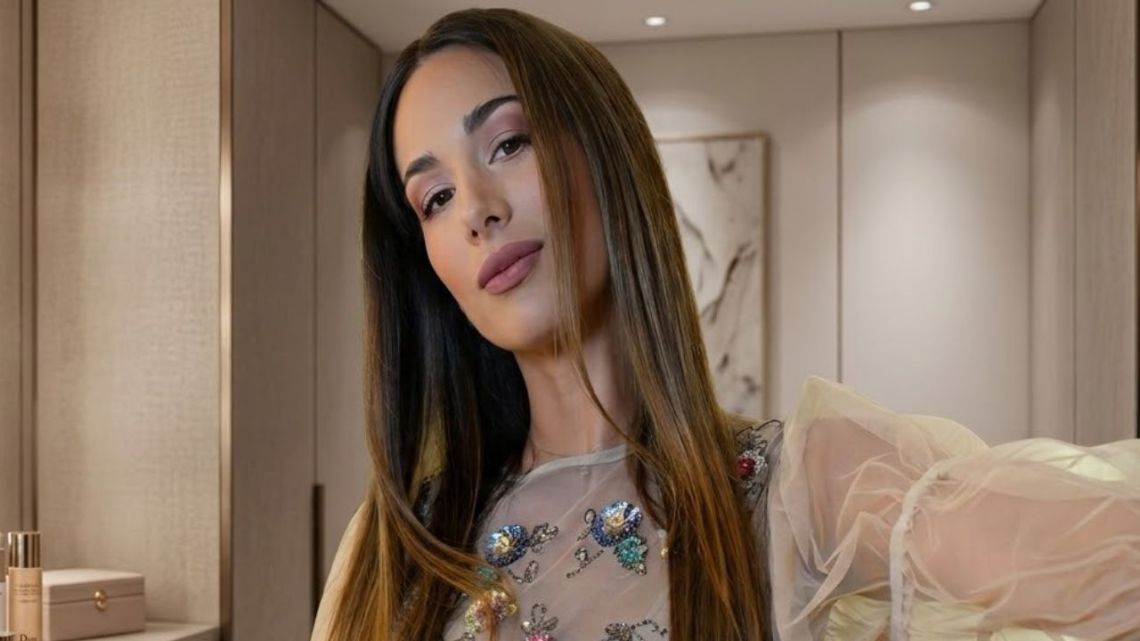 Estefi Berardi mostró el cuarto de su hijo Vincenzo: planisferio y sillón XL