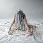 “Liturgia de Pureza” llega a la Sala Mecano con una reflexión sobre mandatos y libertad