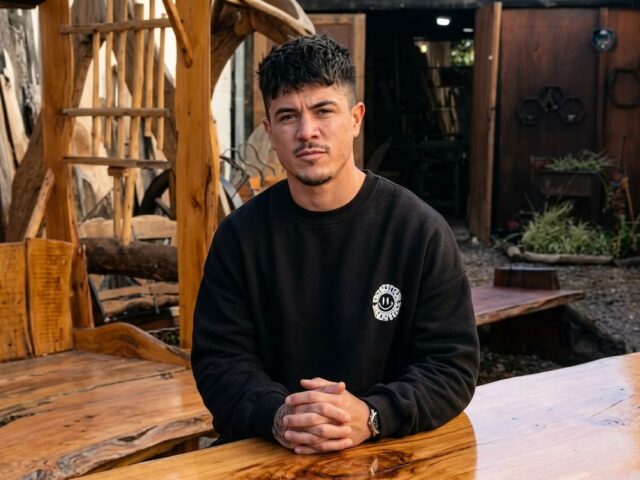 Nahuel Matheu, el carpintero que saltó a la fama en TV y no deja su oficio