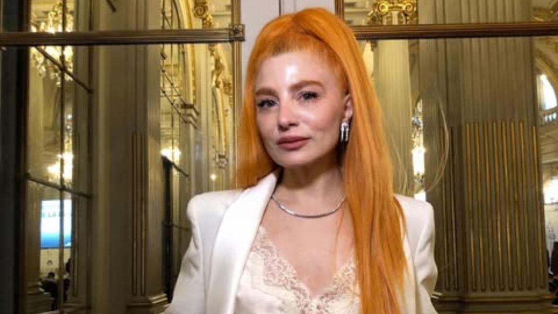 Verónica de la Canal y su camino a la alta costura: del desfile en un bar a vestir a Lali y Tini
