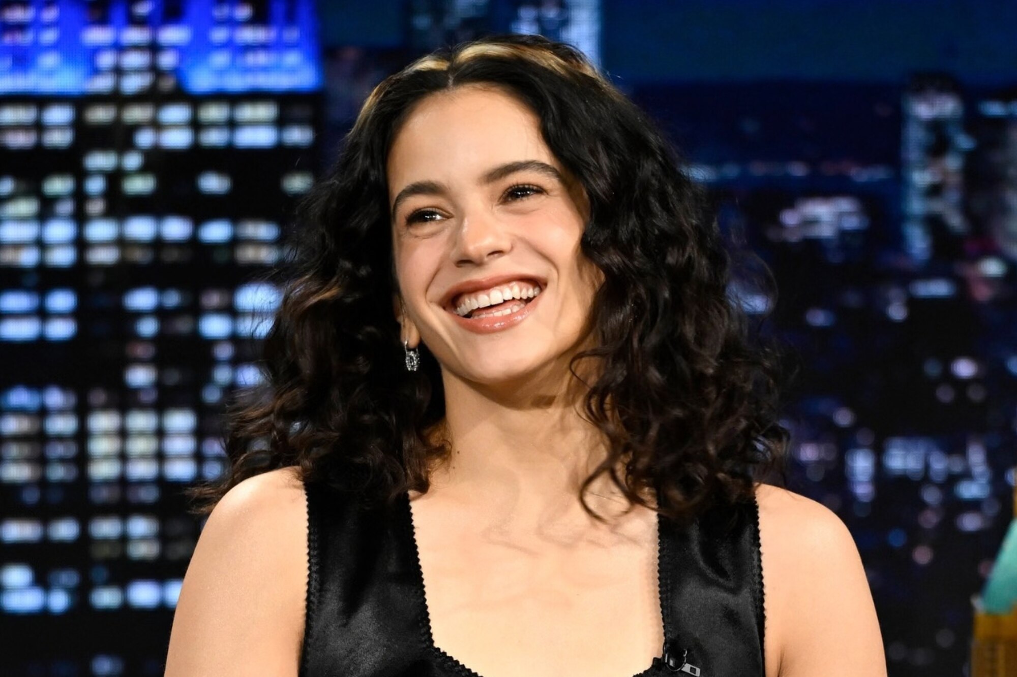 Rosalía en Nueva York: rechazo en una iglesia y confesiones sobre su guardaespaldas