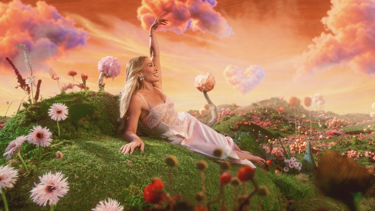 Hilary Duff — Movistar Arena